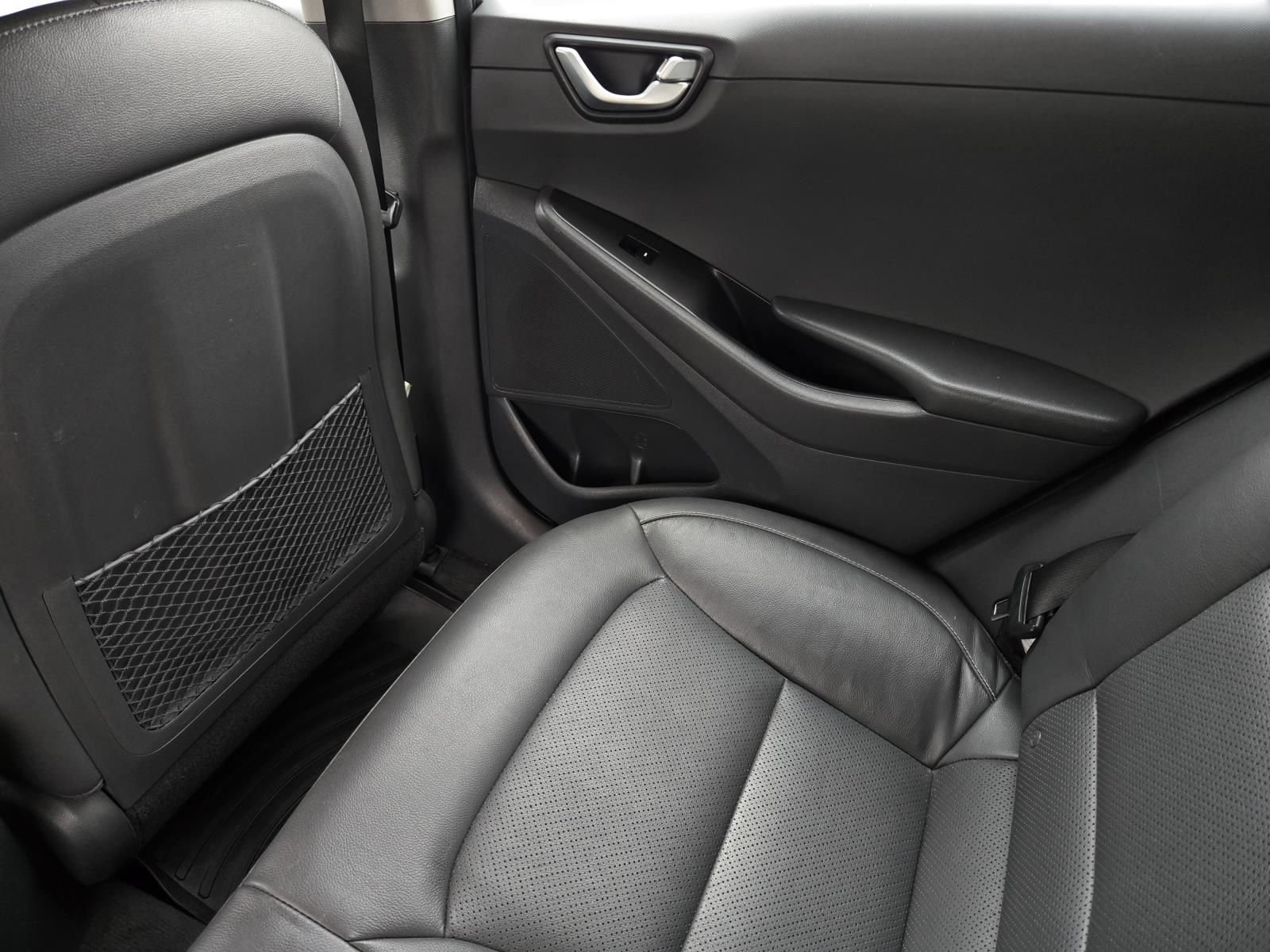 Used 2019 Hyundai Ioniq Limited FWD image 12