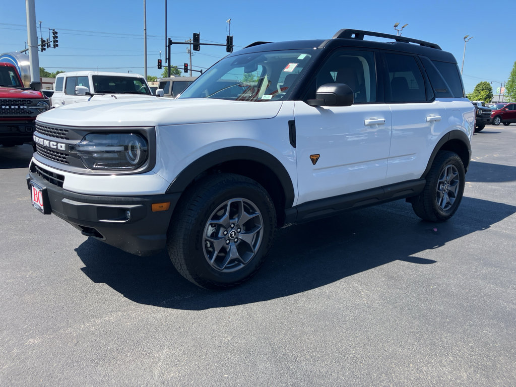 Used 2024 Ford Bronco Sport Badlands w/ Premium Package AWD/4WD image 3