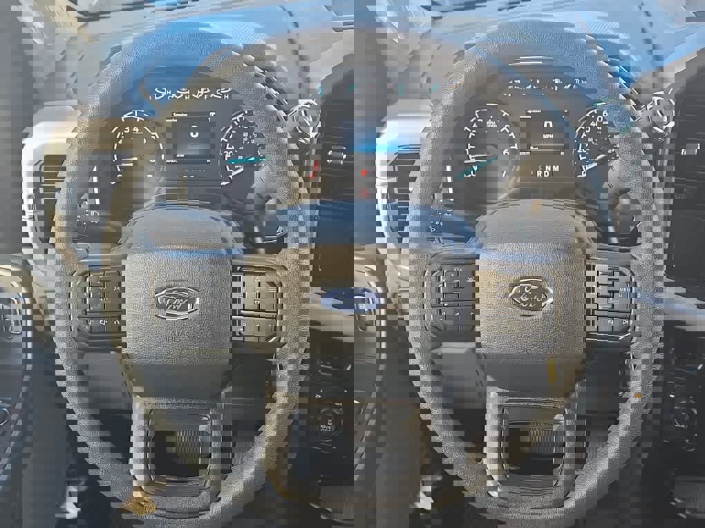 Used 2023 Ford F150 XLT image 11