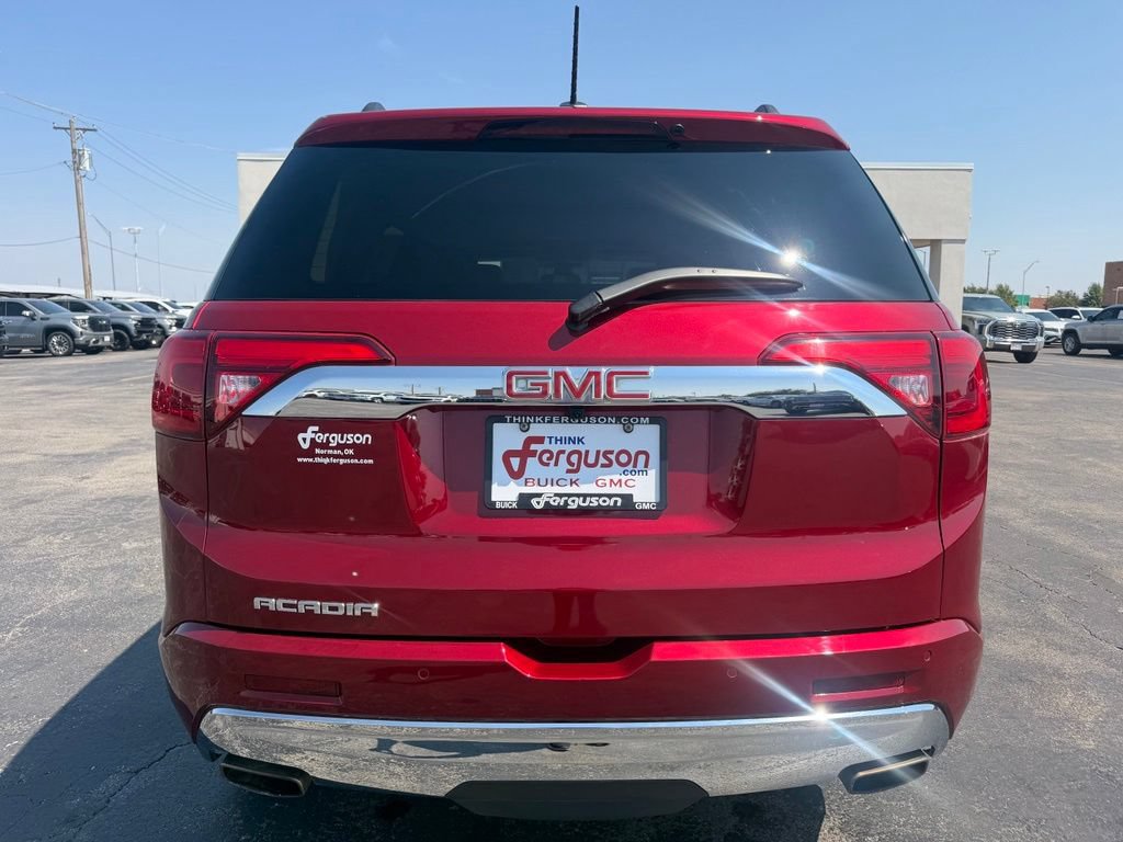 Used 2019 GMC Acadia Denali w/ Technology Package FWD image 13