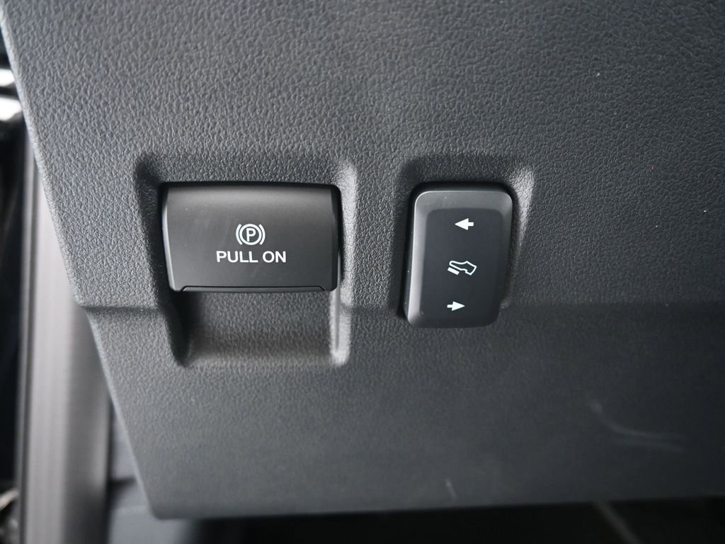 New 2025 Ford F350 Lariat w/ Lariat Ultimate Package image 33