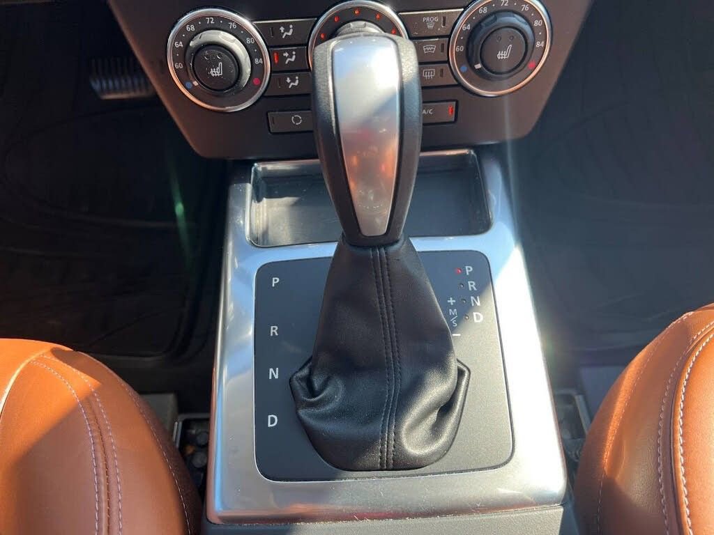 Used 2013 Land Rover LR2 HSE LUX image 18