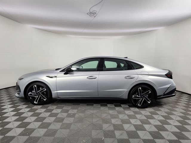 Certified 2025 Hyundai Sonata N Line FWD image 2