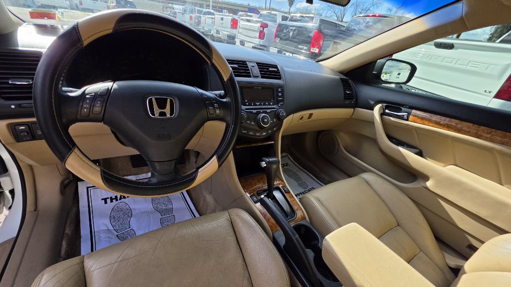 Used 2005 Honda Accord EX image 9