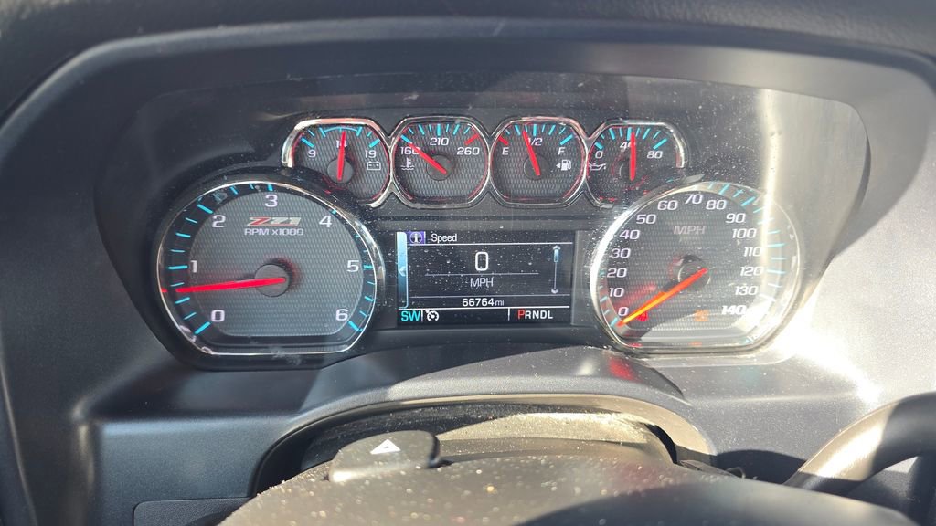 Used 2019 Chevrolet Silverado 1500 LT w/ All Star Edition image 17