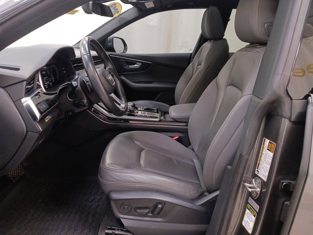 Used 2019 Audi Q8 Premium image 12
