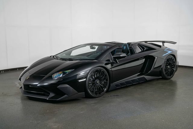 Used 2017 Lamborghini Aventador LP 750-4 Superveloce AWD/4WD image 4