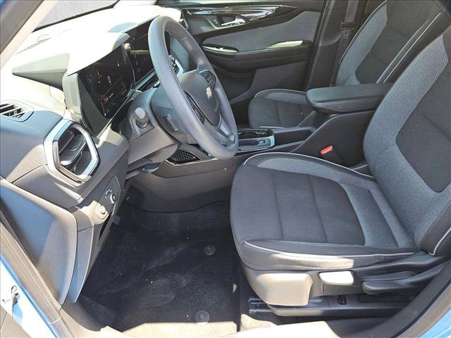 Used 2024 Chevrolet TrailBlazer LS w/ LS Convenience Package FWD image 21