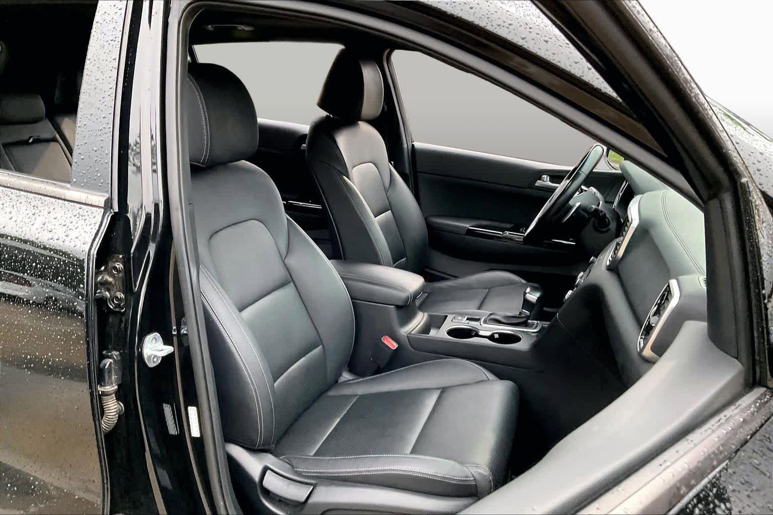 Used 2021 Kia Sportage S w/ S AWD Premium Package image 9