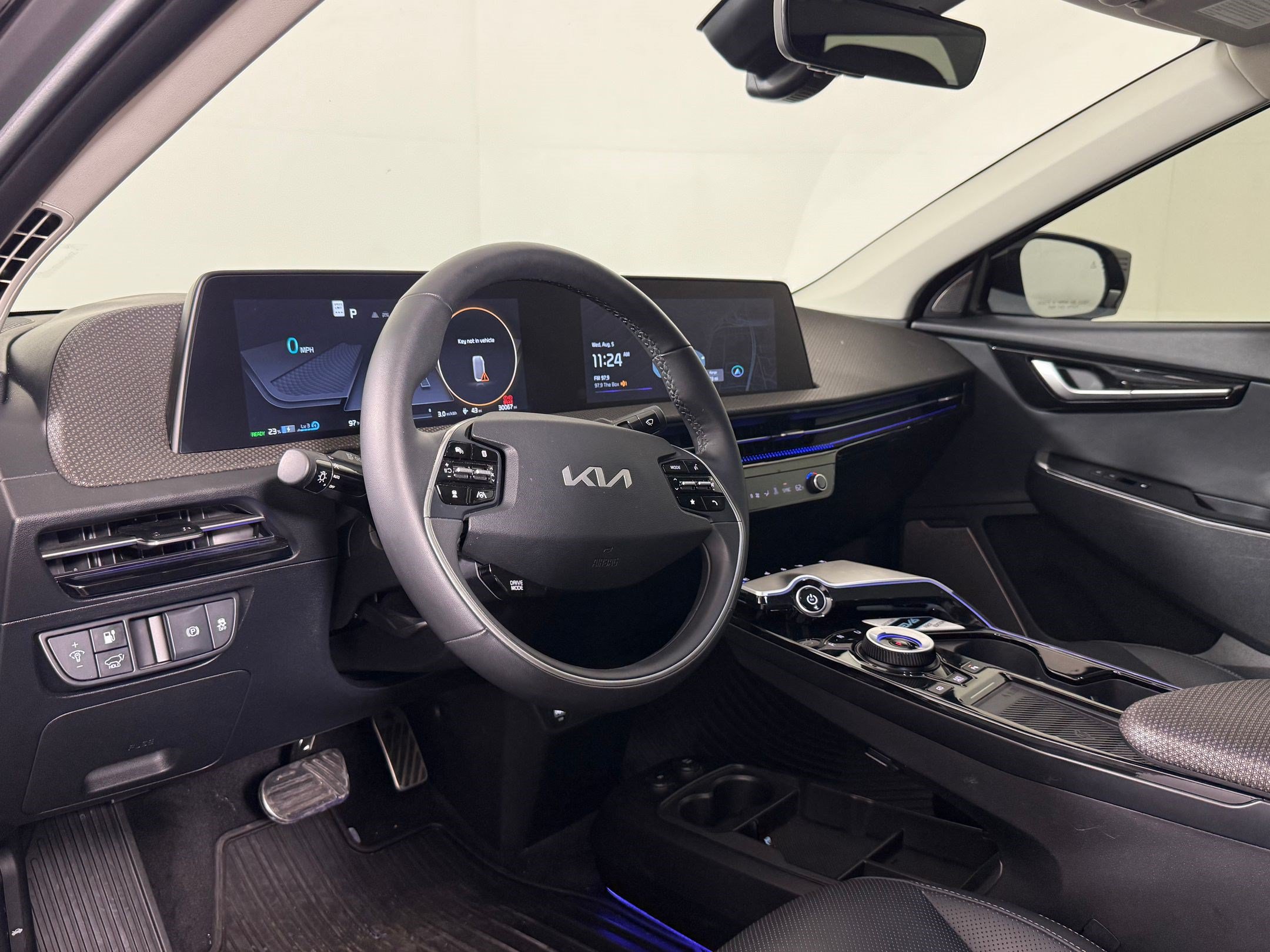 Used 2022 Kia EV6 GT-Line w/ First Edition Package AWD/4WD image 3