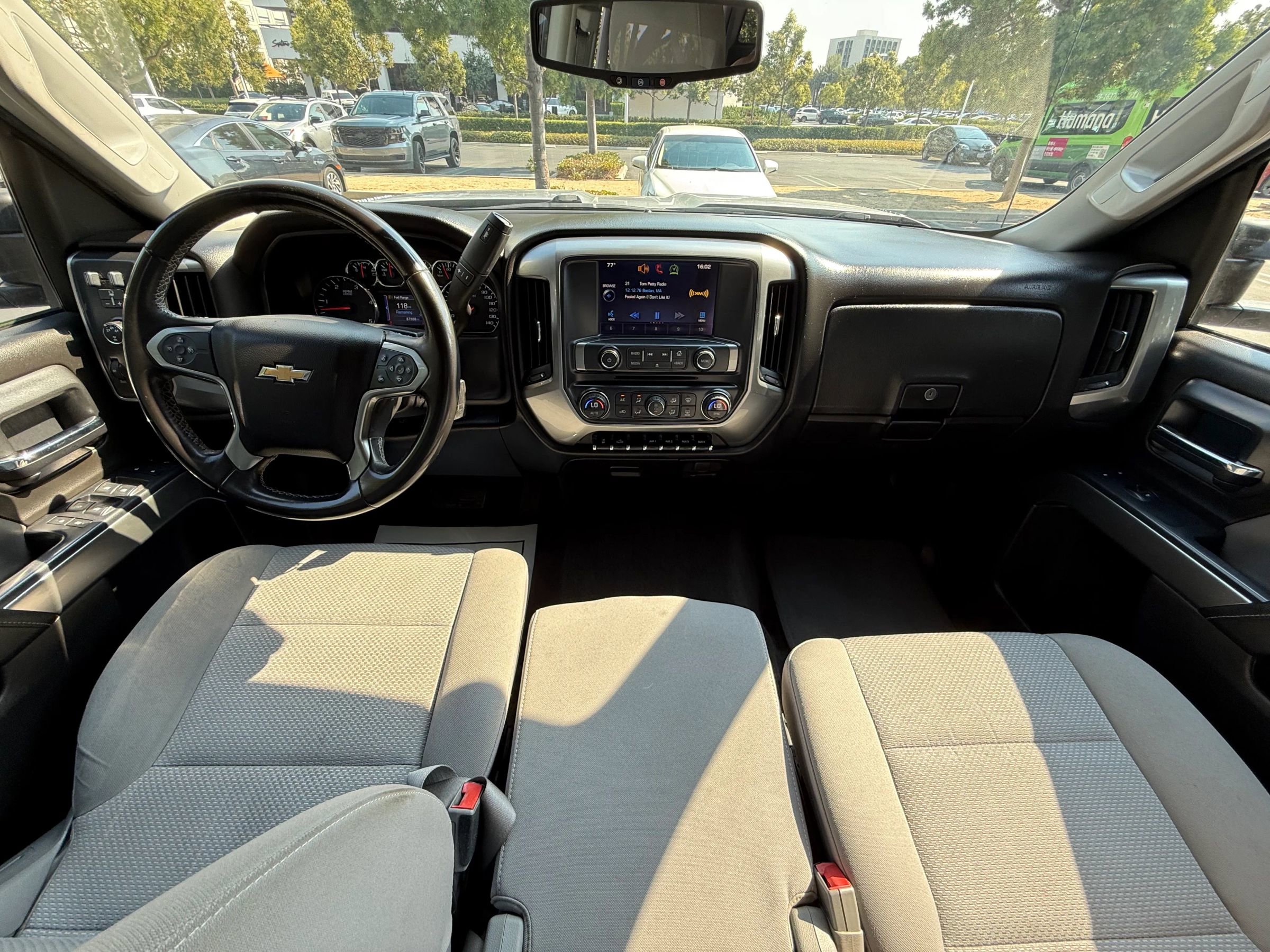 Used 2015 Chevrolet Silverado 2500 LT w/ LT Convenience Package image 23
