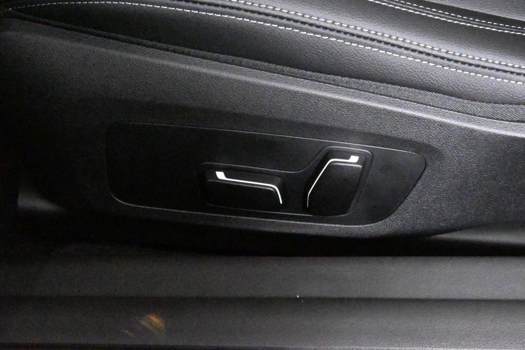 New 2025 BMW 230i xDrive Coupe w/ Convenience Package image 27