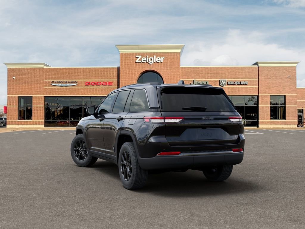 New 2026 Jeep Grand Cherokee Altitude image 3