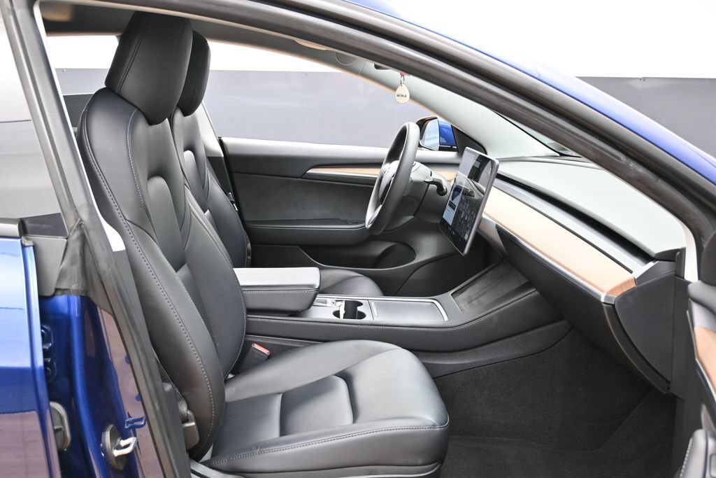 Used 2021 Tesla Model 3 Standard Range Plus RWD image 42