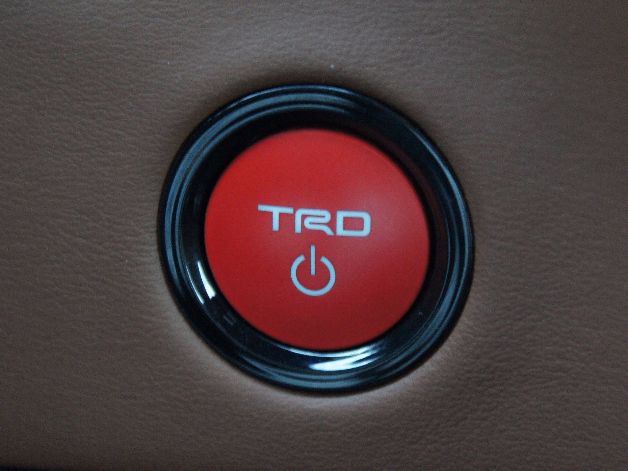 Used 2025 Toyota Sequoia 1794 Edition w/ TRD Off-Road Package AWD/4WD image 9