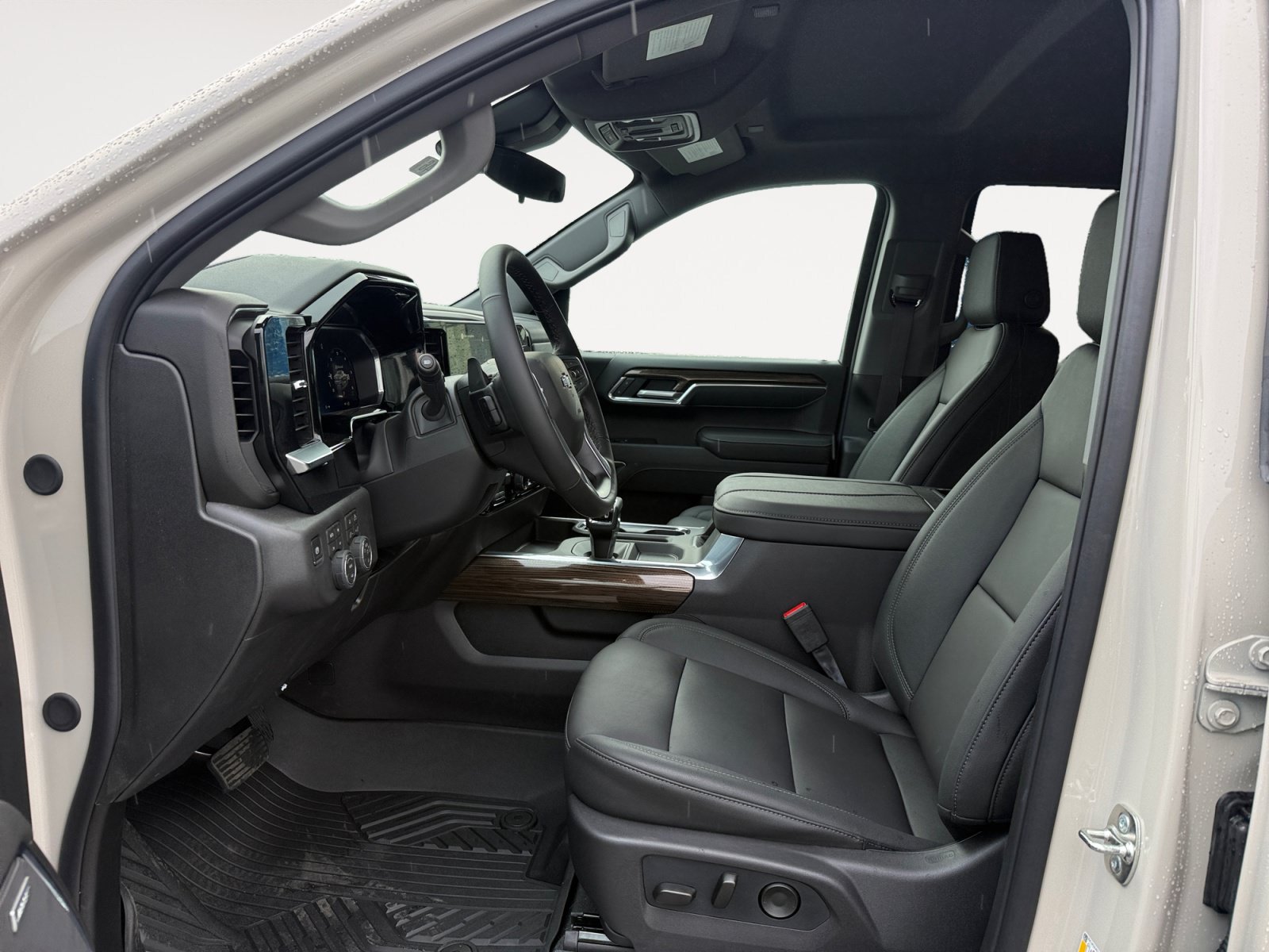 New 2026 Chevrolet Silverado 1500 RST w/ RST All Star Premium Package AWD/4WD image 10