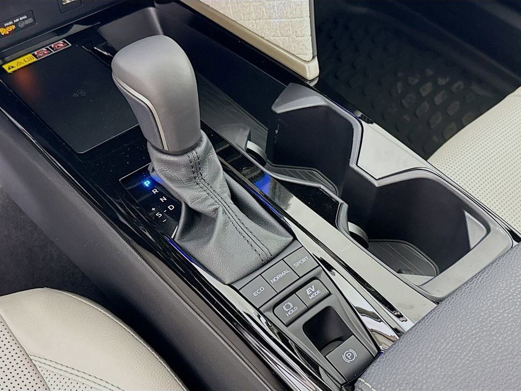 New 2026 Toyota Camry XLE w/ Premium Plus Package AWD/4WD image 19