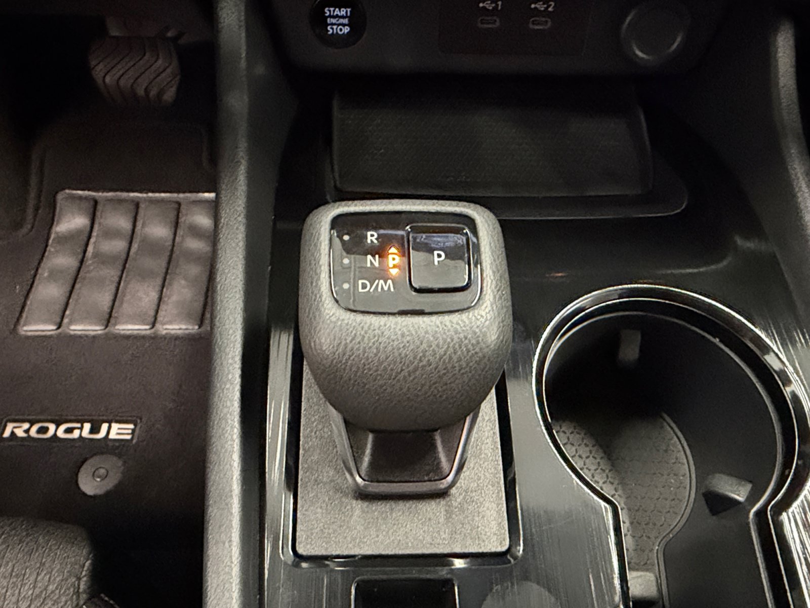 Used 2024 Nissan Rogue SV FWD image 22