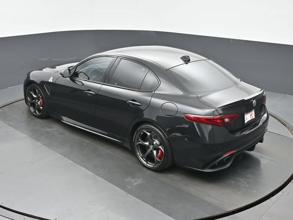Used 2022 Alfa Romeo Giulia Quadrifoglio RWD image 36