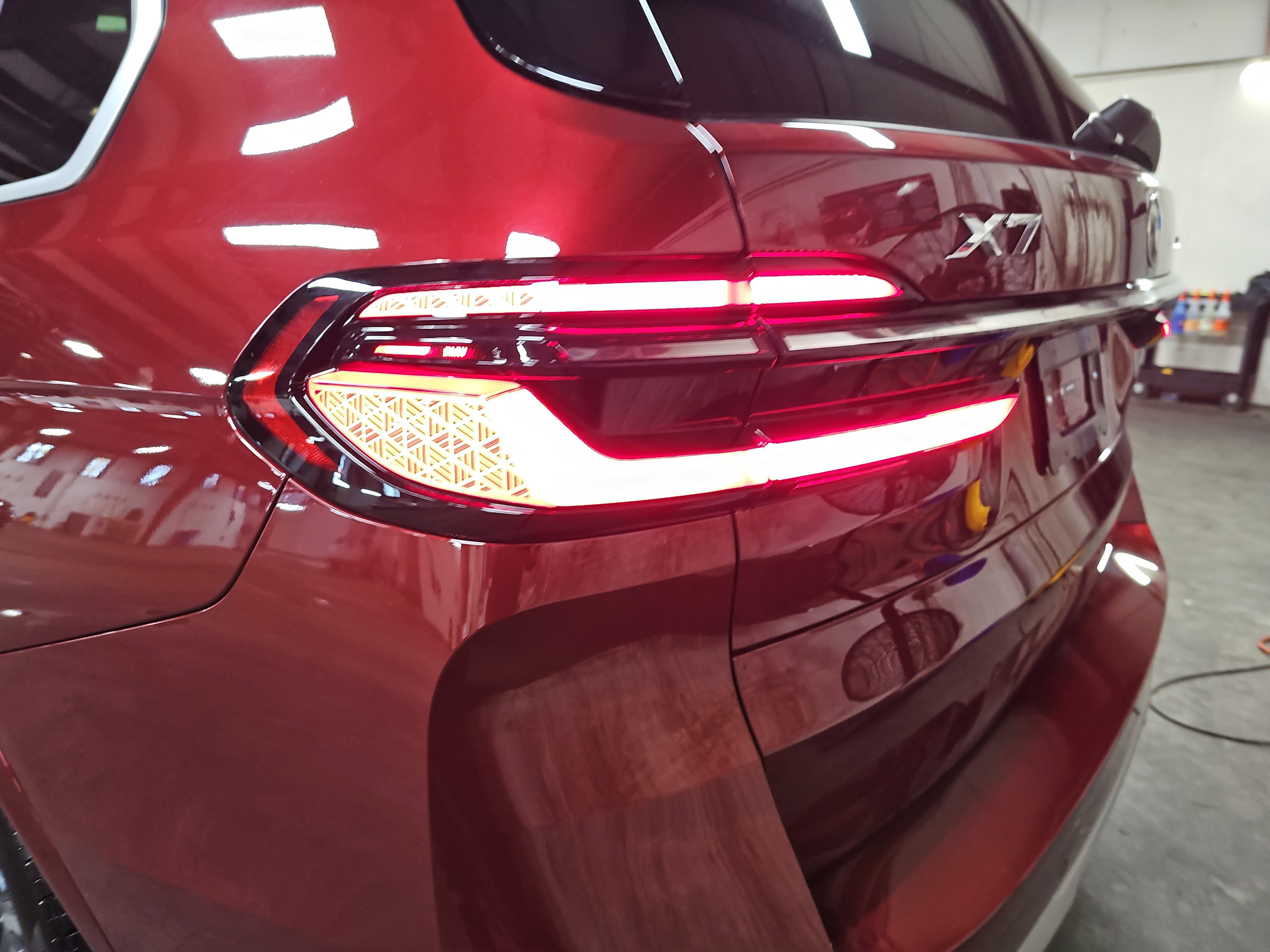 Certified 2025 BMW X7 xDrive40i image 38