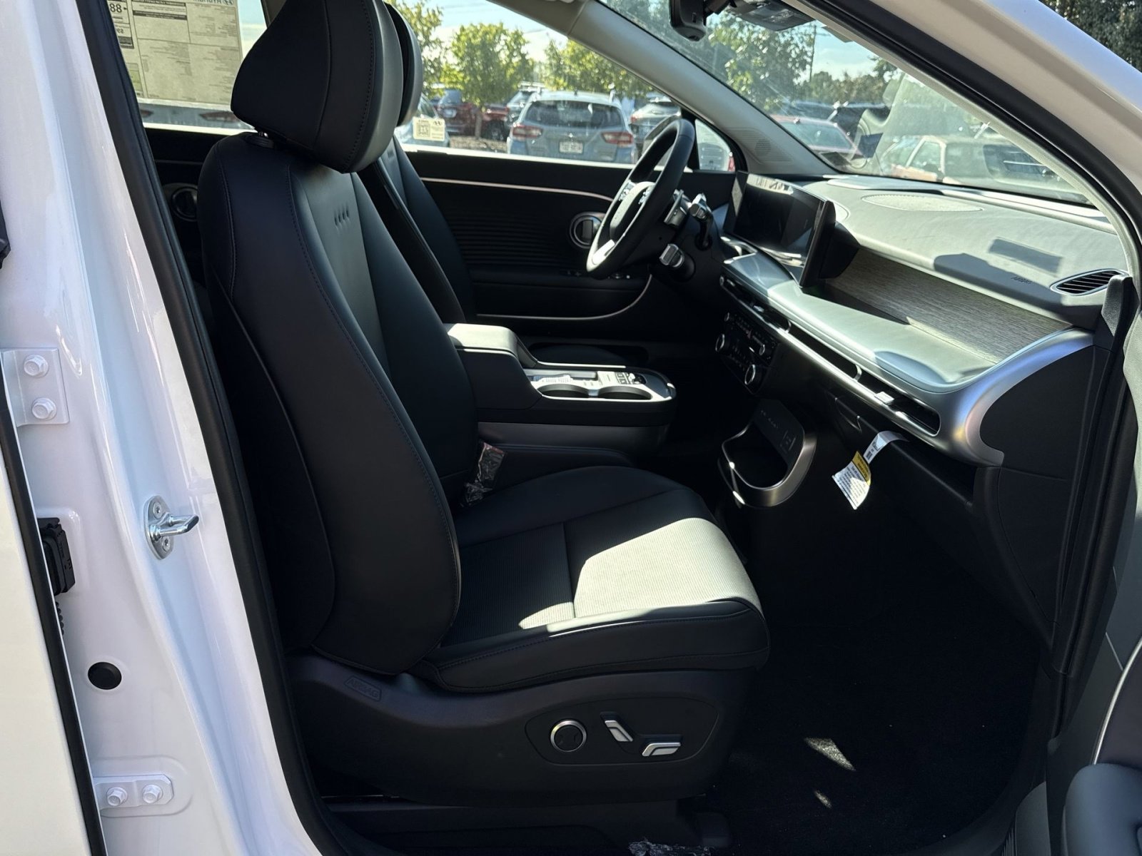 New 2026 Hyundai Ioniq 9 SEL image 27