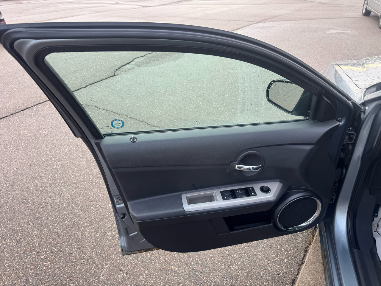 Used 2010 Dodge Avenger R/T image 14