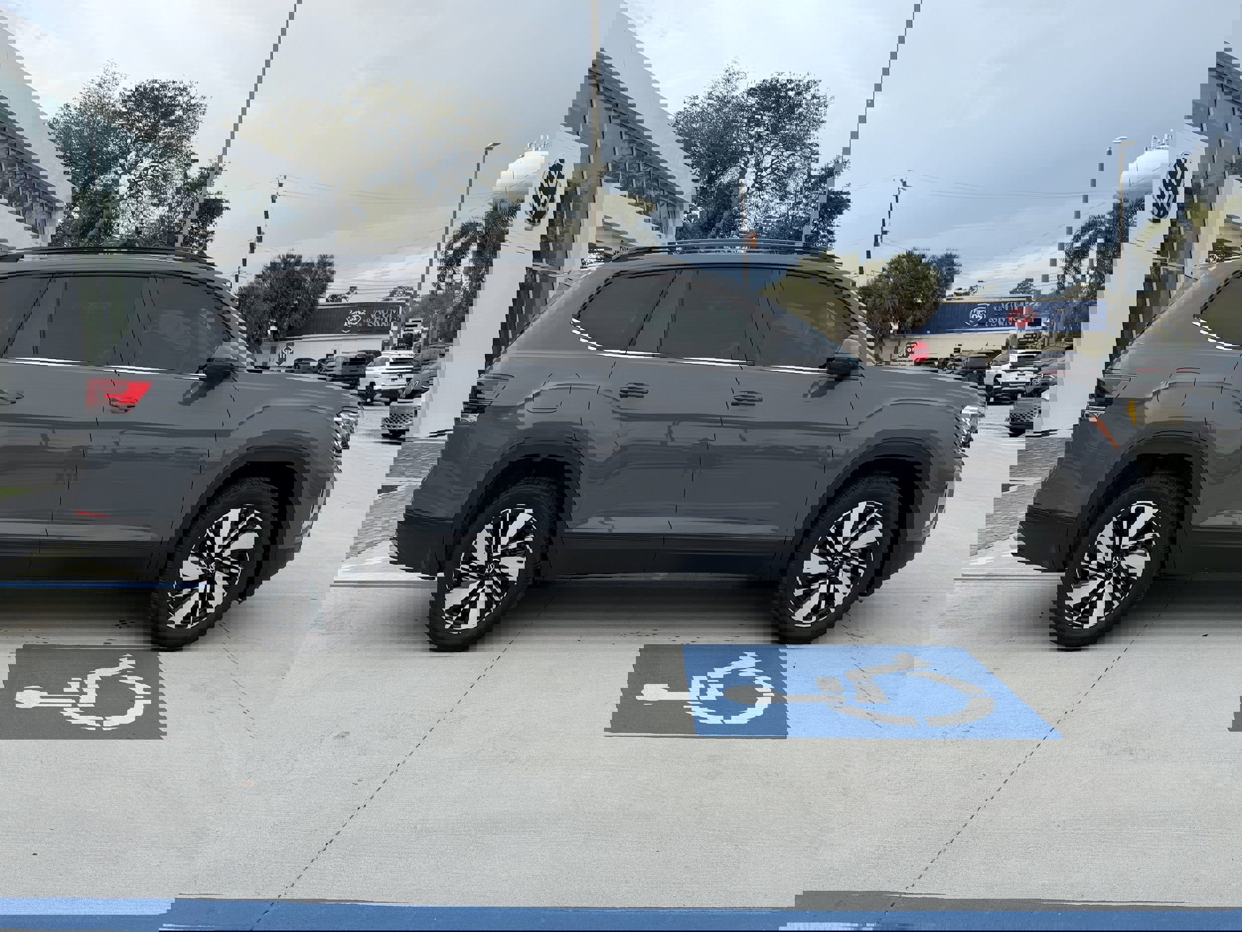 New 2026 Volkswagen Atlas SE video 2