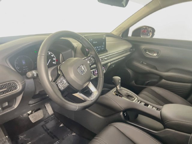 Used 2026 Honda HR-V EX-L image 10