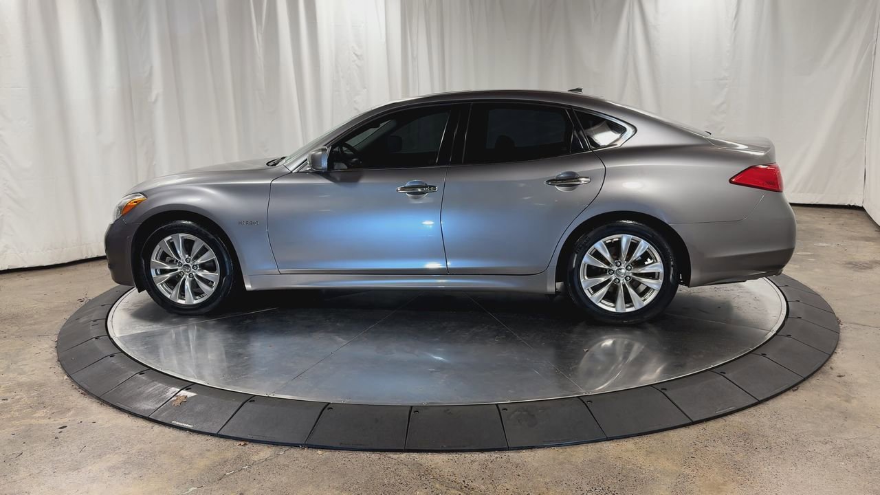 Used 2012 INFINITI M35 w/ Premium Pkg image 7