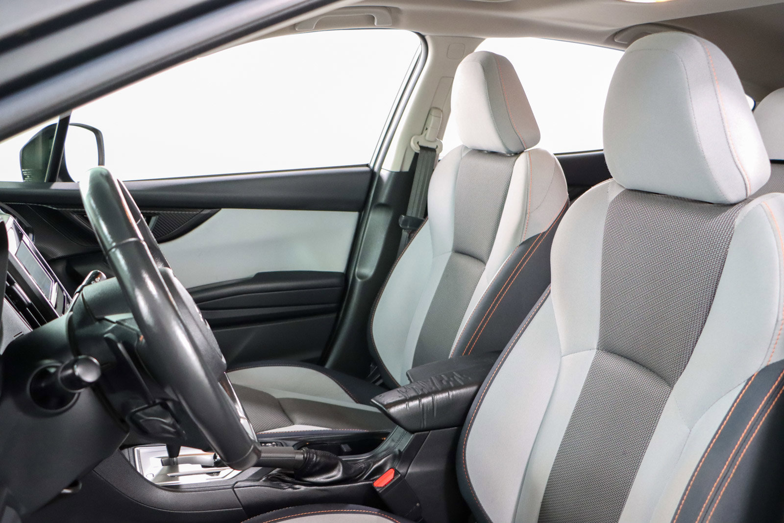 Used 2020 Subaru Crosstrek 2.0i Premium w/ Moonroof Package 2 image 24