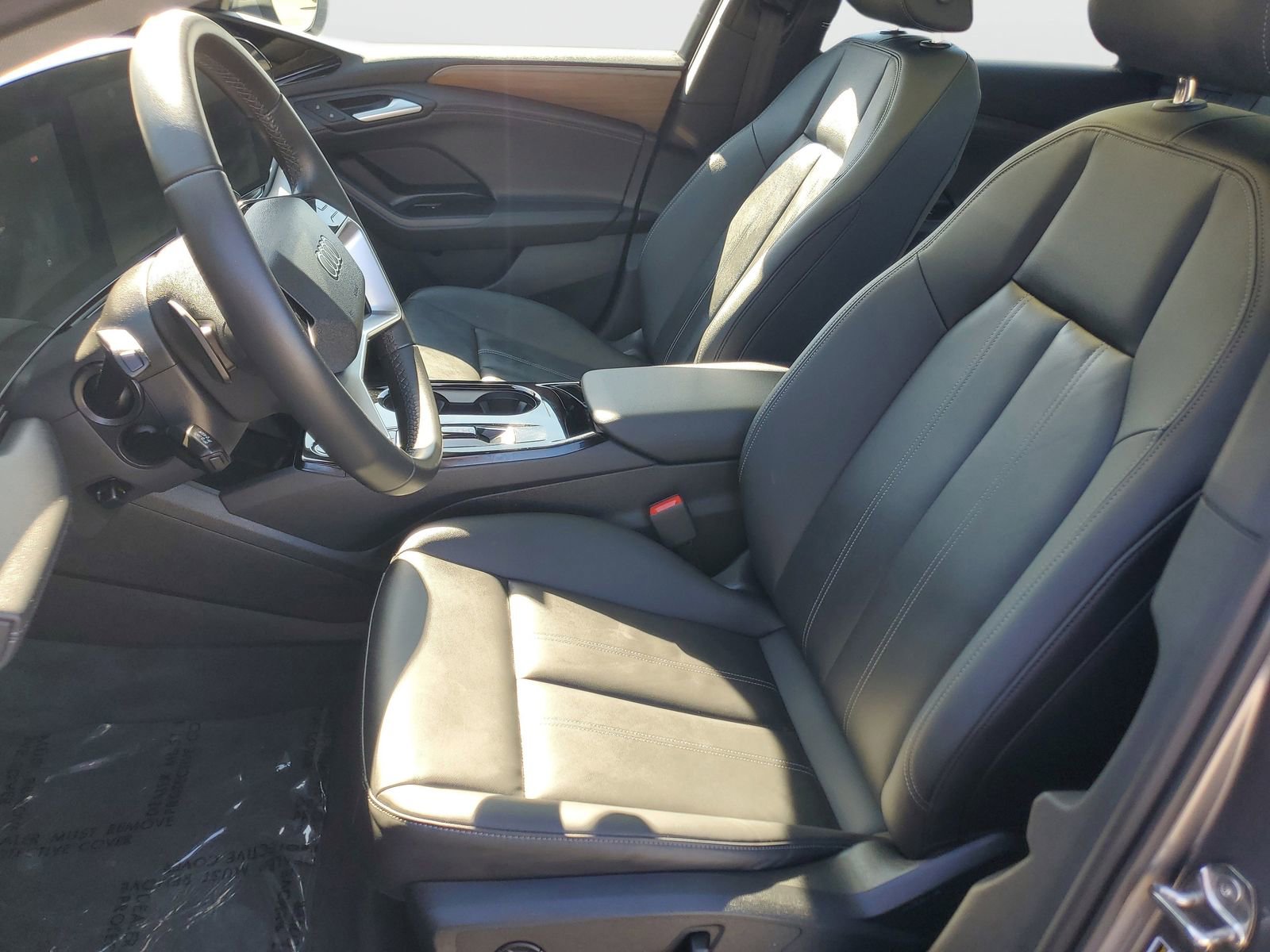 Used 2025 Audi A6 e-tron Premium w/ Ultra Package RWD image 18