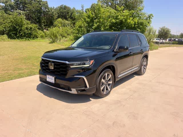 Used 2023 Honda Pilot Elite image 2