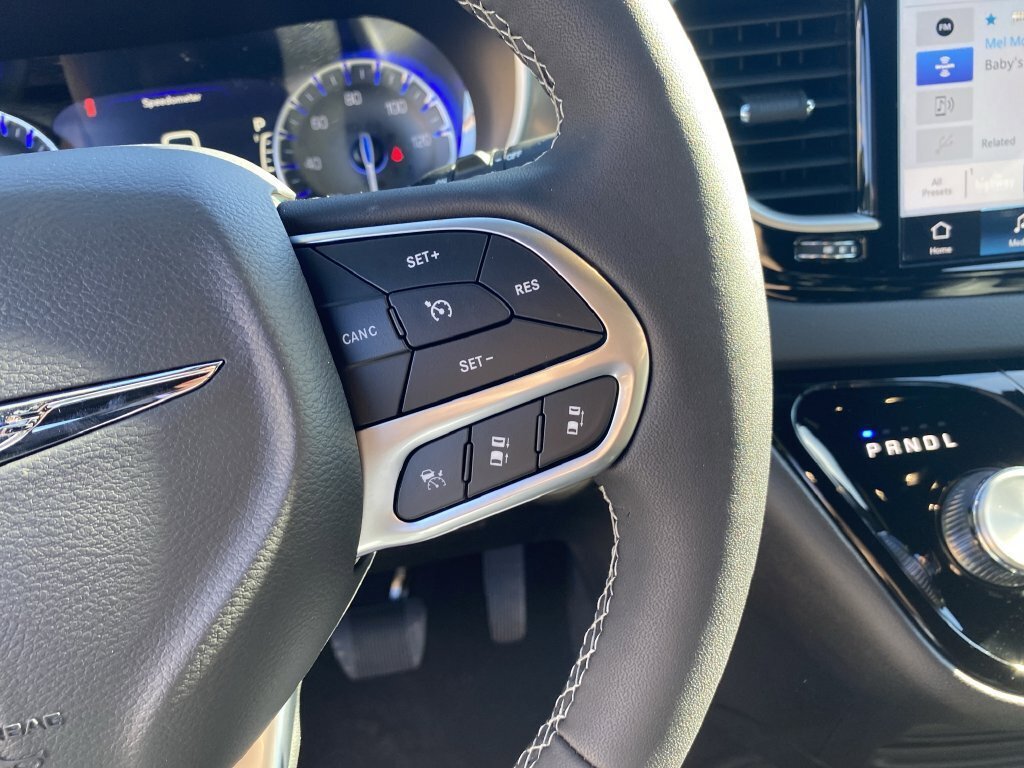 New 2026 Chrysler Voyager LX FWD image 10