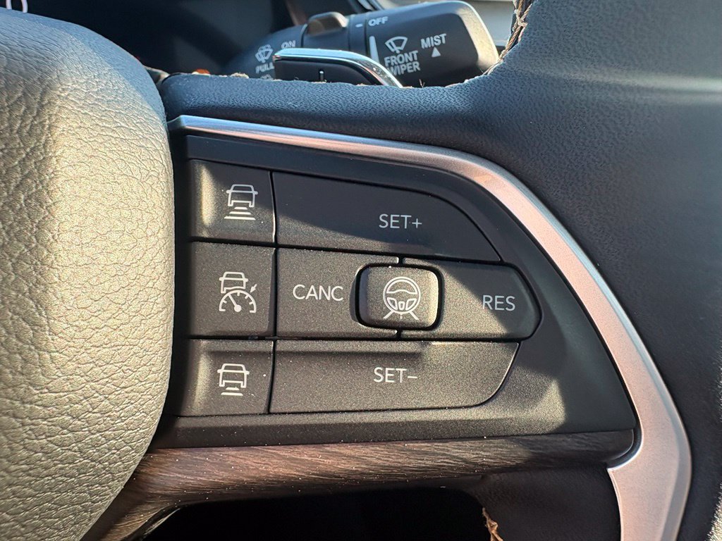 New 2026 Jeep Grand Cherokee Limited AWD/4WD image 18
