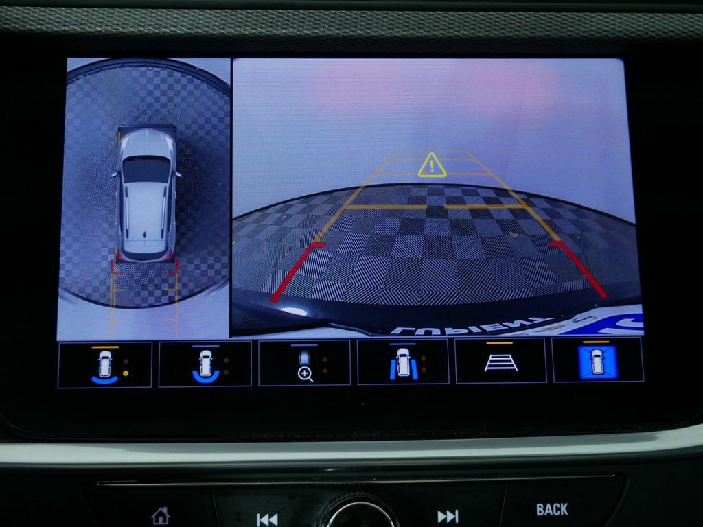 Used 2021 Buick Encore GX Essence w/ Advanced Technology Package image 34