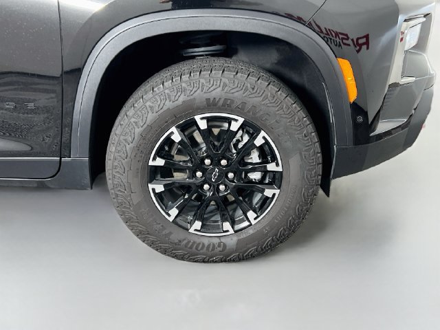 Used 2026 Chevrolet Traverse Z71 w/ Enhanced Driving Package AWD/4WD image 41