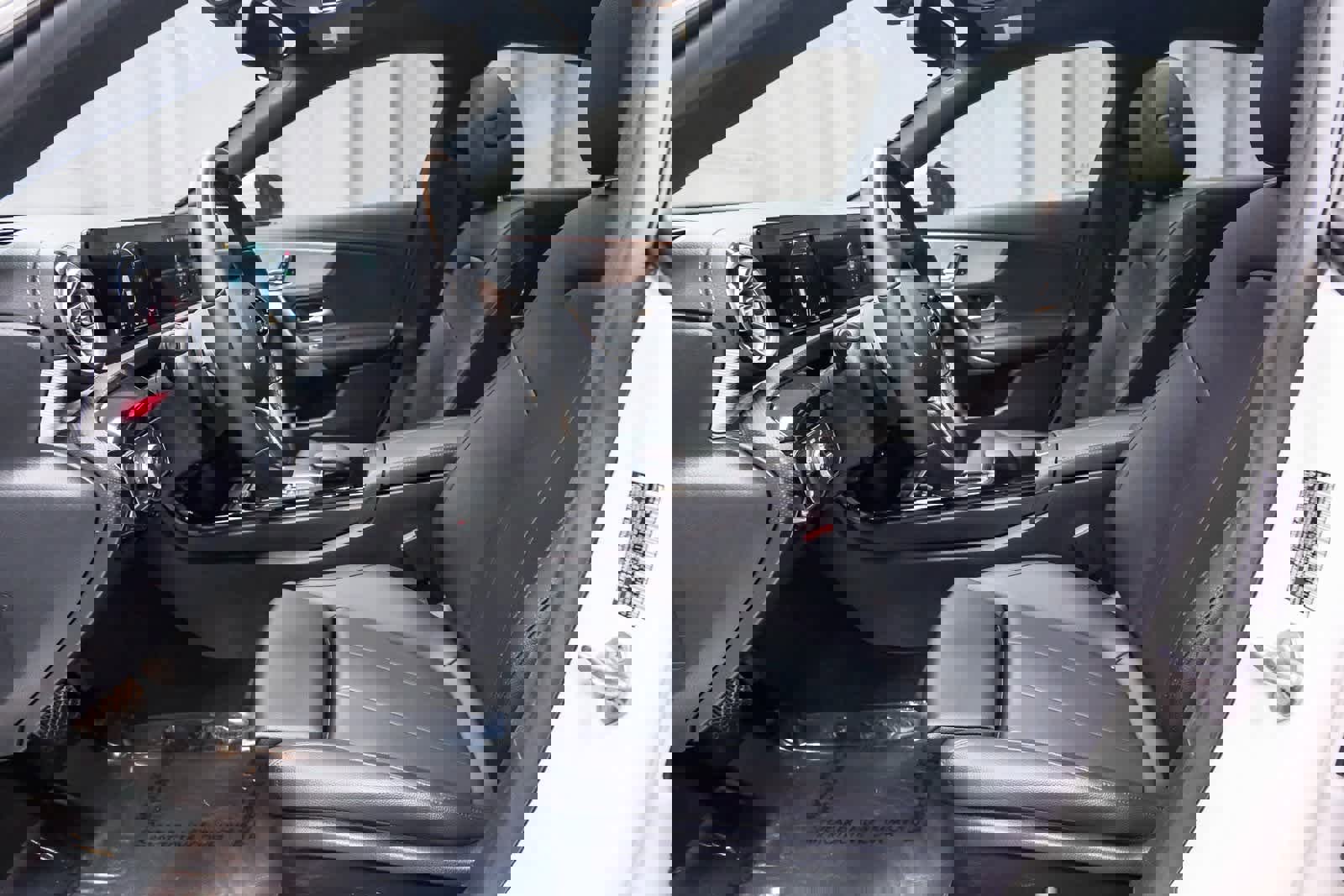 Certified 2022 Mercedes-Benz CLA 250 image 20