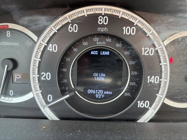 Used 2017 Honda Accord EX image 12