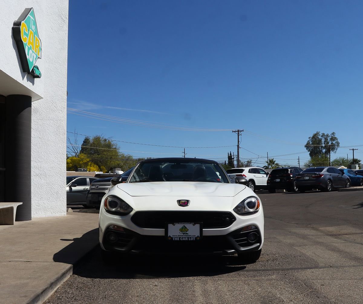 Used 2017 FIAT 124 Spider Abarth image 17