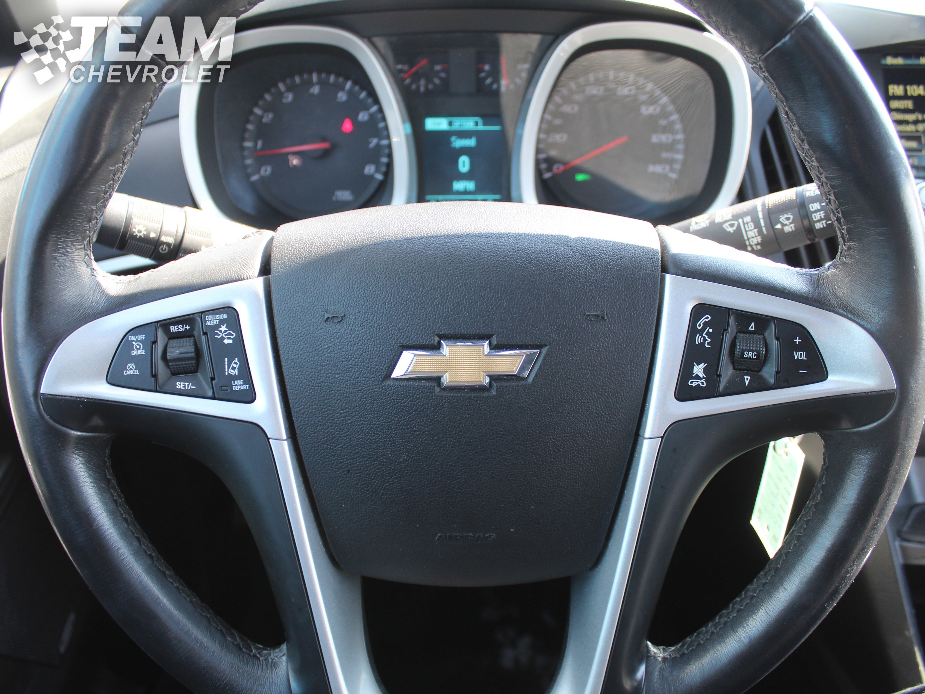 Used 2017 Chevrolet Equinox Premier w/ Enhanced Convenience Package image 14