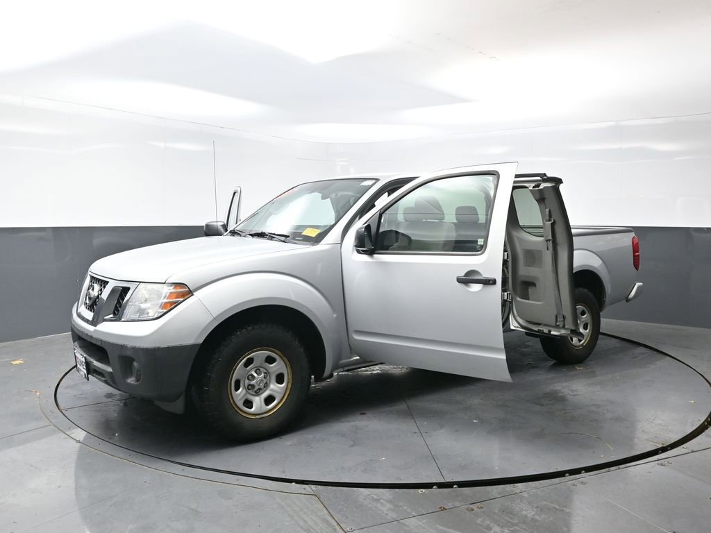 Used 2017 Nissan Frontier S image 53