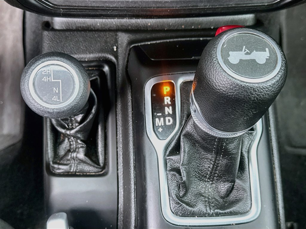 Used 2022 Jeep Wrangler Unlimited Sport AWD/4WD image 18