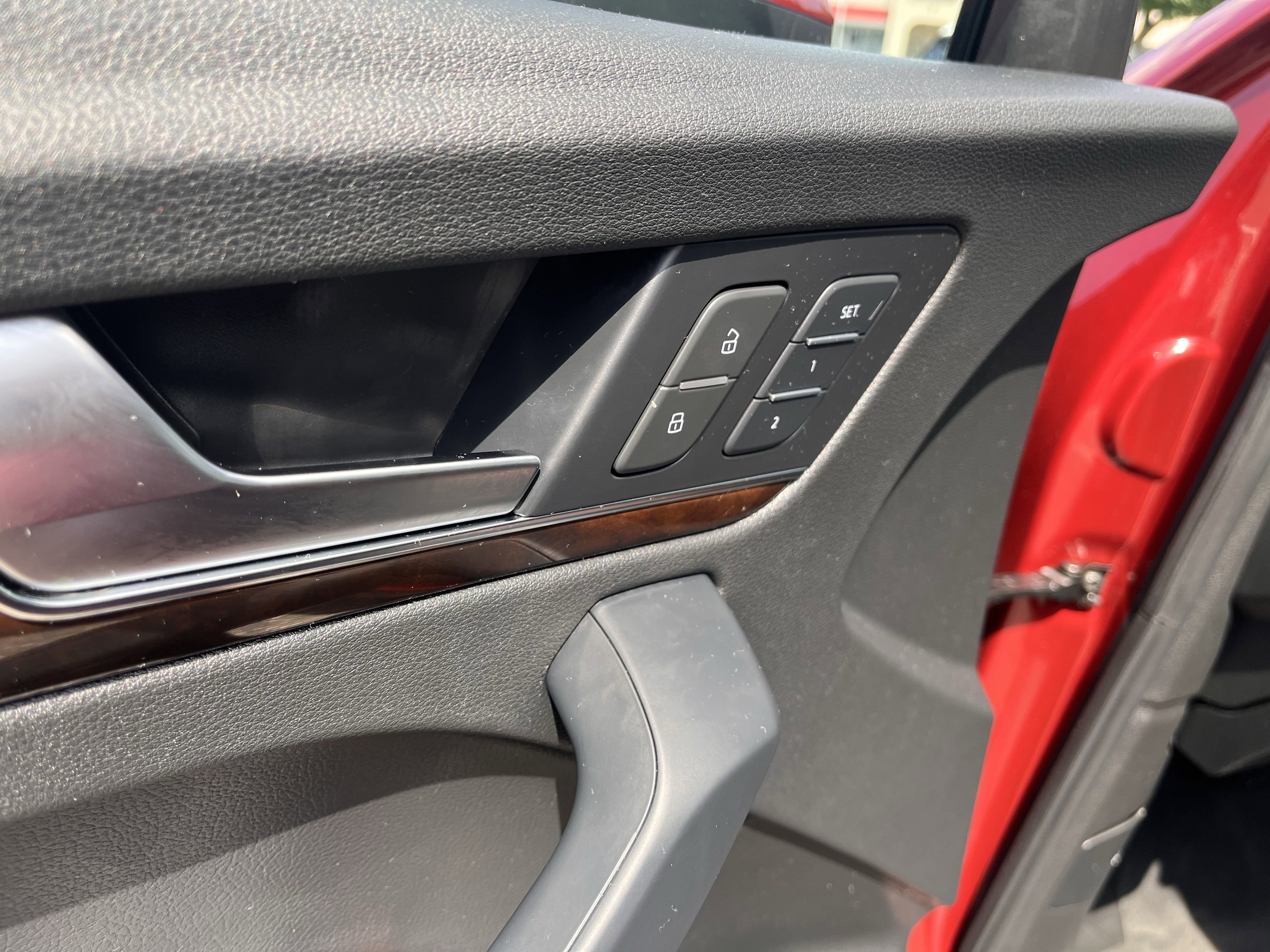 Certified 2019 Audi Q5 2.0T Premium w/ Convenience Package AWD/4WD image 8