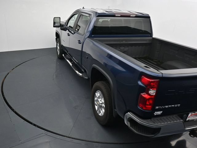Used 2022 Chevrolet Silverado 2500 LT w/ Convenience Package AWD/4WD image 32
