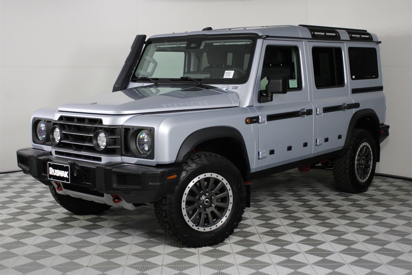 Used 2024 INEOS Grenadier Fieldmaster Edition image 3