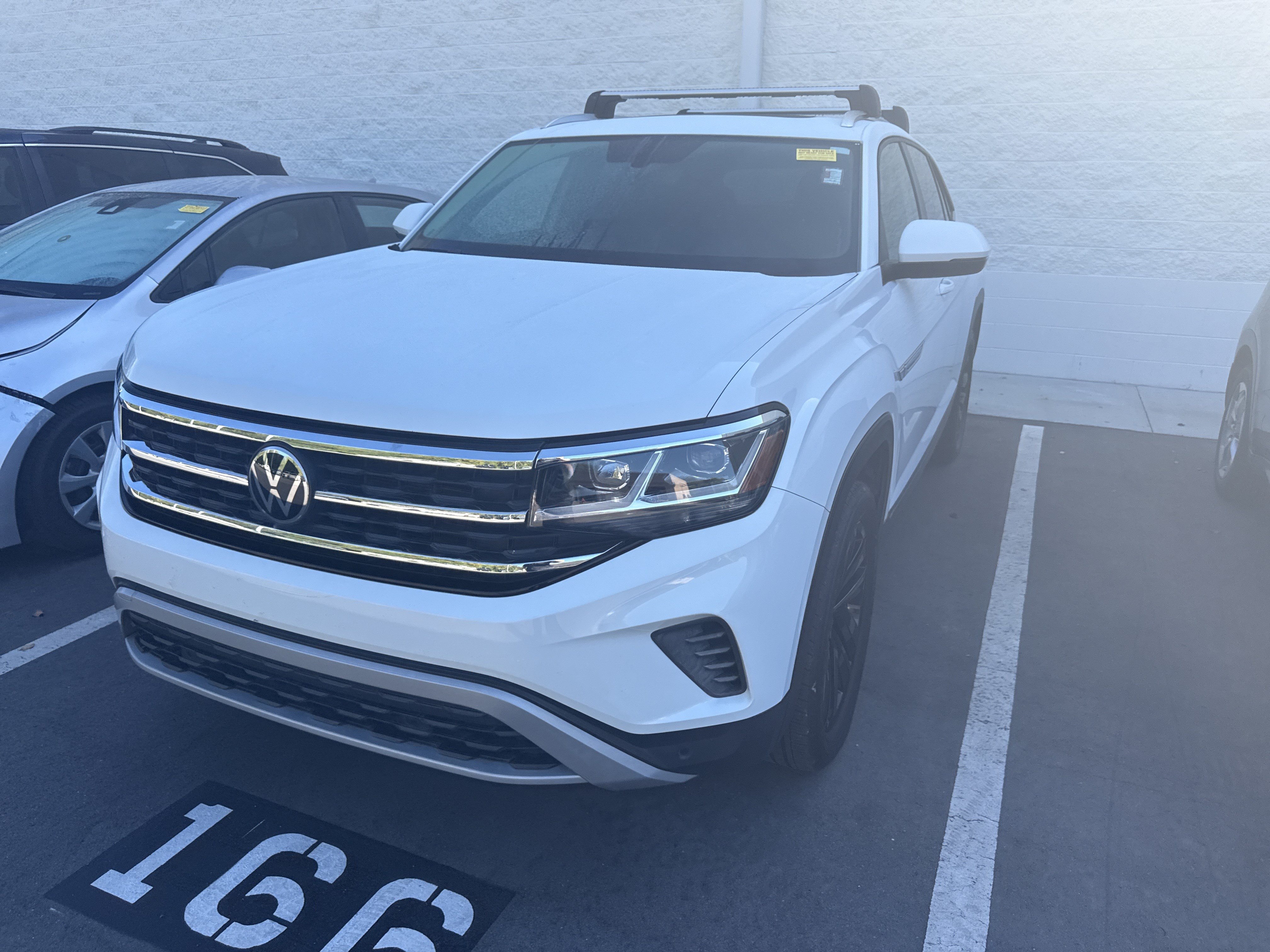 Used 2023 Volkswagen Atlas Cross Sport SE w/ Panoramic Sunroof Package AWD/4WD image 37