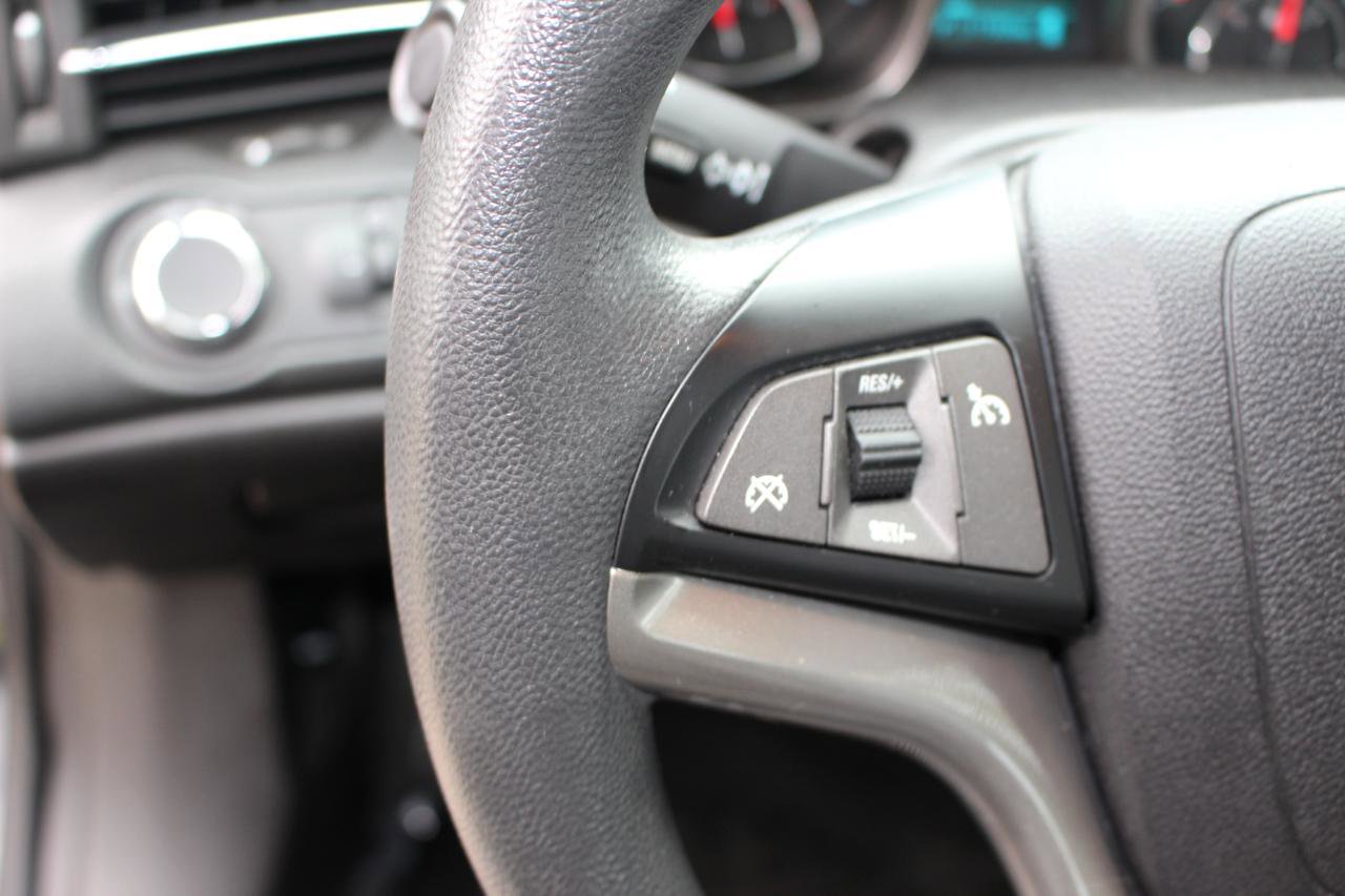 Used 2013 Chevrolet Malibu LT FWD image 18