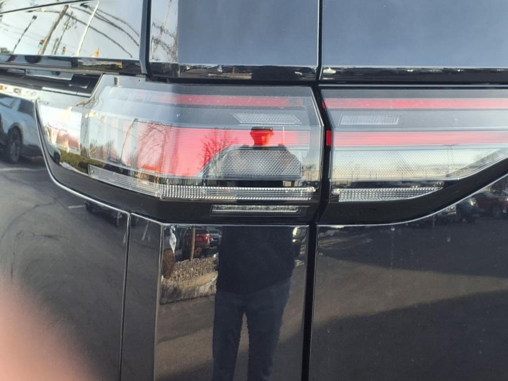 New 2025 Volkswagen ID. Buzz Pro S image 22