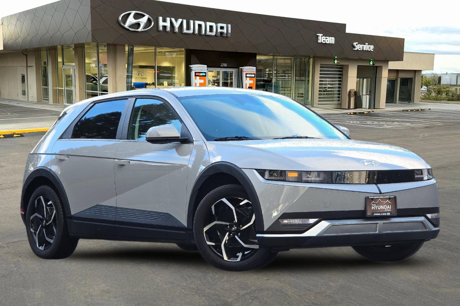 Used 2023 Hyundai Ioniq 5 SE video 2