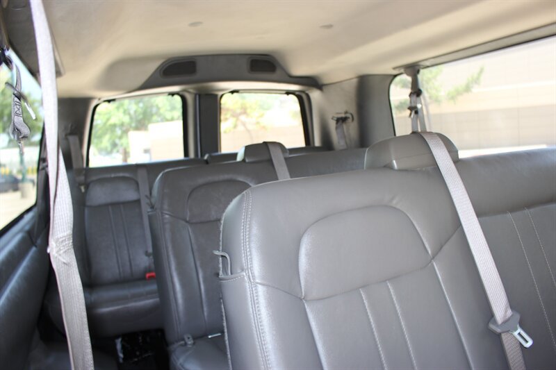 Used 2016 Chevrolet Express 3500 LT w/ LT Preferred Equipment Group RWD image 16